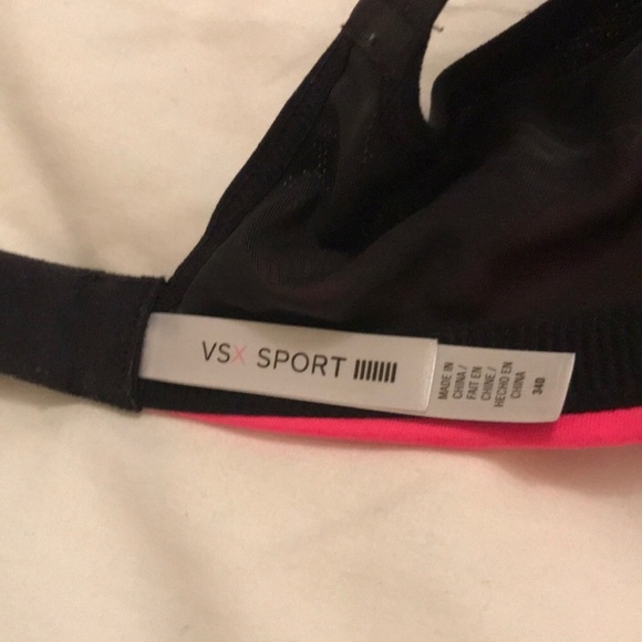 VSX The Standout Sports Bra 34D - Picture 3 of 3